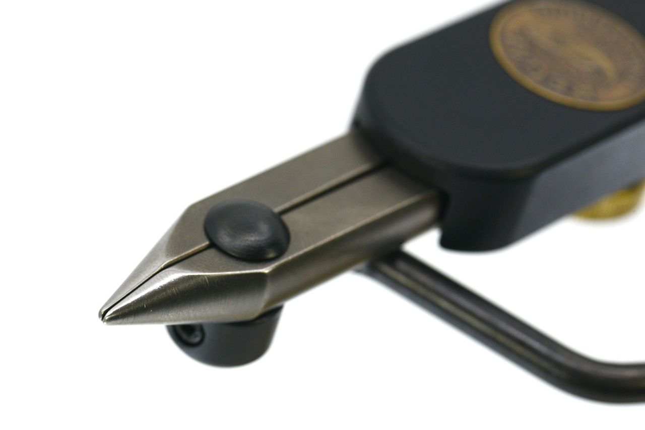 Medallion Series Vise | Stainless Steel Jaws/Bronze P. Base